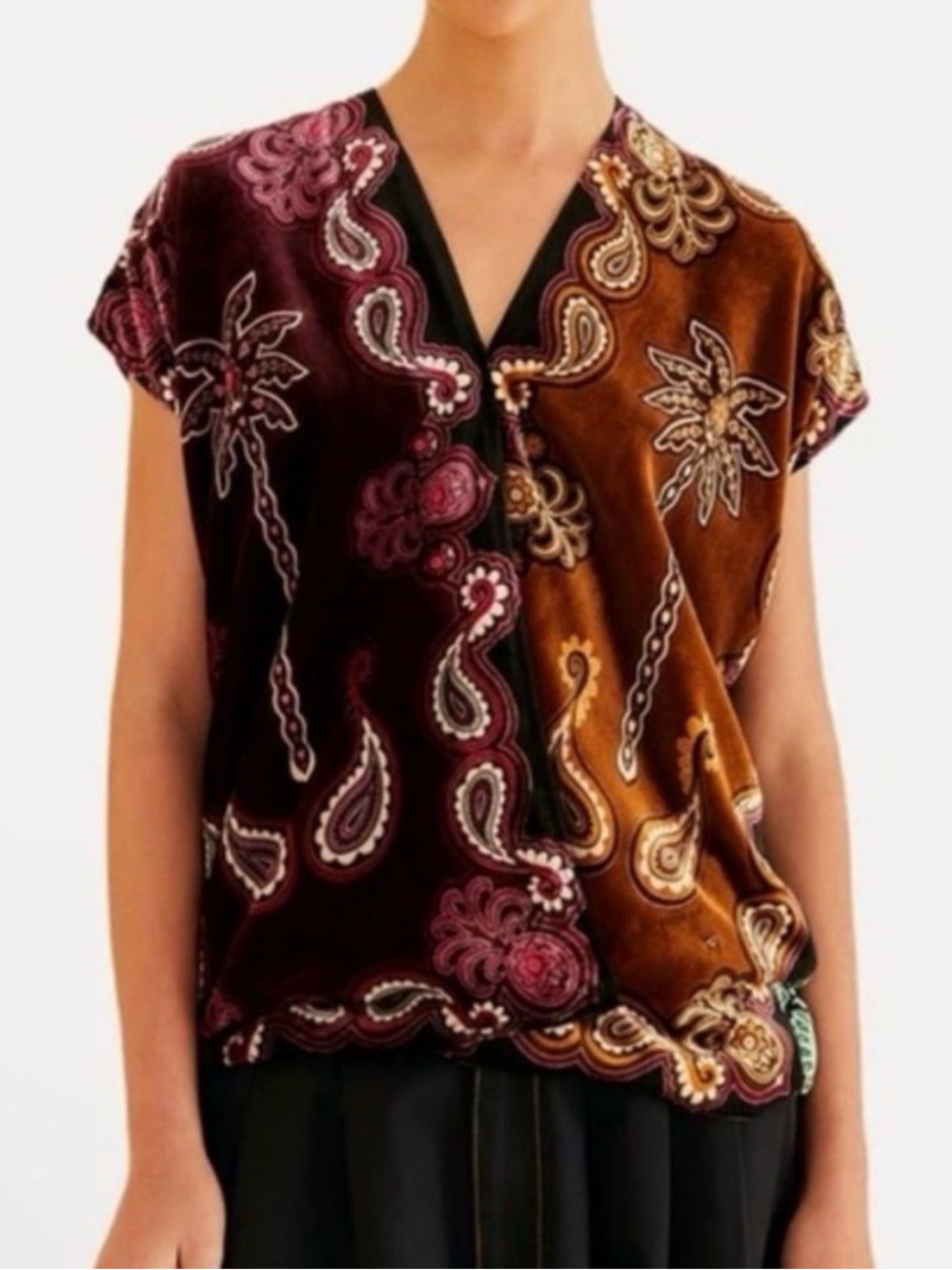 FARM Rio Velvet Mermaid Top Small Rare like new